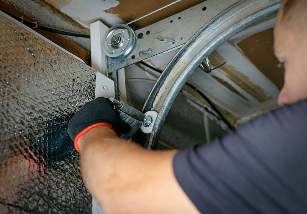 Affordable Garage Door Roller Replacement solutions in Lake Clarke Shores, FL